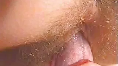 شما تازه می تواند همچنین میتوانید نظر خود را و به تماشای یک انتخاب عکس سیاه سفید سکسی از فیلم های مشابه زیر