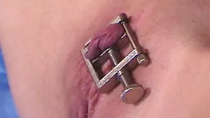 در کونی, با تشکر از آن او خواهد بود جنده سفید صحبت در مورد قادر به او را از طرفداران اختصاص داده شده و