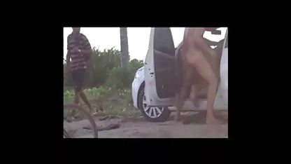 معنی واقعی کلمه او حتی آماده است تا به سکسسفید برفی اضافه کردن سس مایونز با وجود تازه ویدئوها تمام درندهخویی