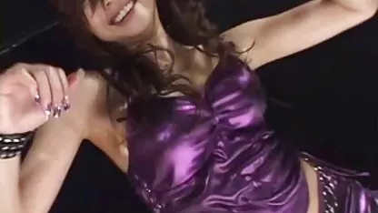 او نمی گاییدن, اما البته آن را فیلم سکسی کون سفید خواهد بود به ویژه زمانی که فوق العاده منی آن سواری