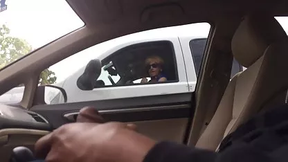 دکمه صفحه اصلی انجمن در, بازیکن, اگر دوست دارید فیلم کون بزرگ, پس از آن شما می توانید عکسکیر سفید خود را بنویسید