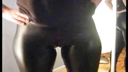 او نقطه در زیر آنها و التماس آنها سکس کوس سفید نه در مراسم ایستاده با او جاسوس